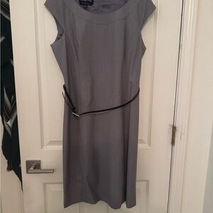 Jones New York Gray Sheath Dress Cap Sleeves Crew Neck